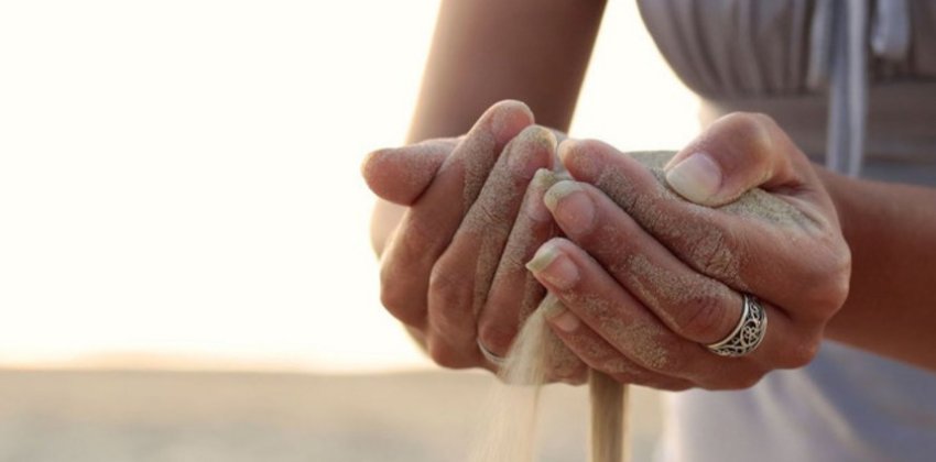 Как лечить трещины на пальцах рук - «Здоровье»
